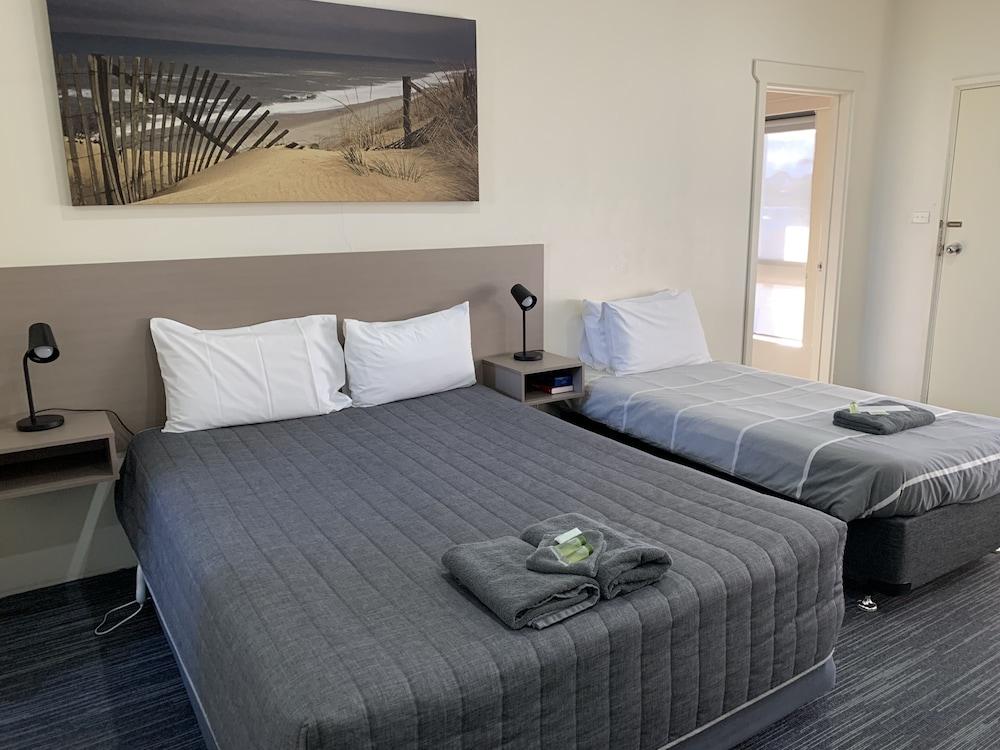 Robetown Motor Inn & Apartments Extérieur photo